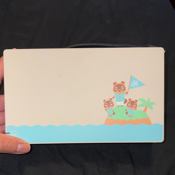 Nintendo Switch Special Edition - Mint Green and Light Blue - Picture 5 of 8